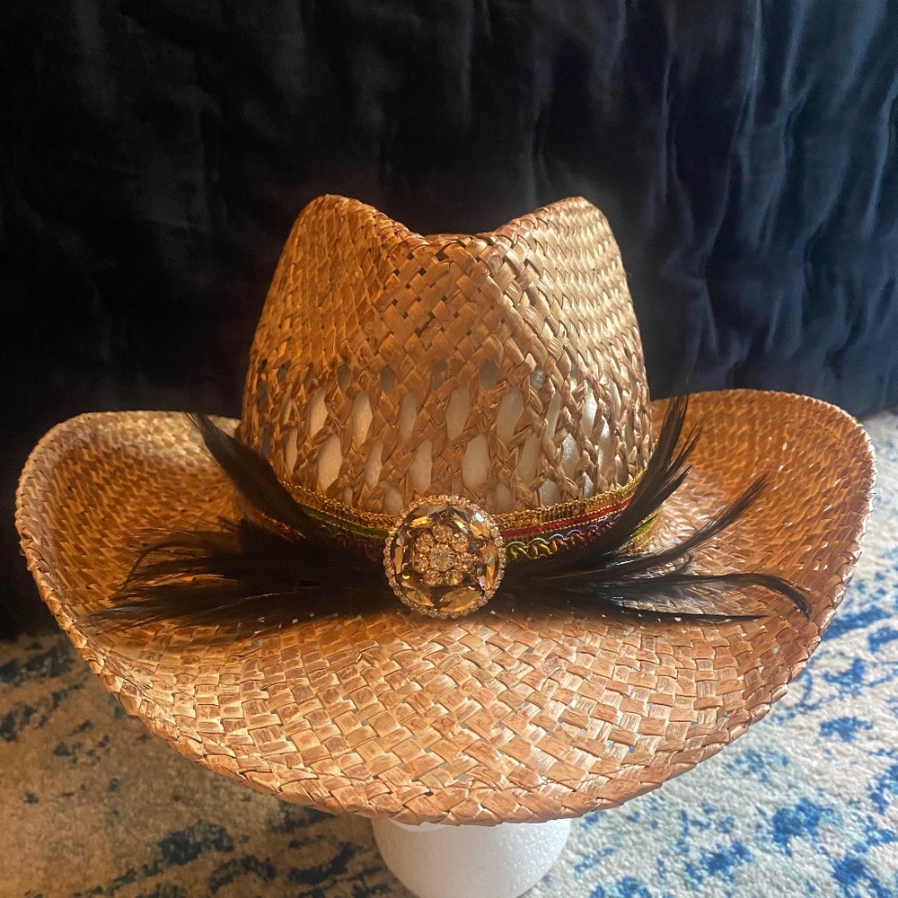 Straw custom cowboy hat